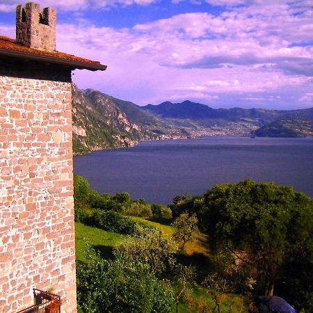 Castello Di Zorzino Iseo Lake Riva di Solto Exteriér fotografie