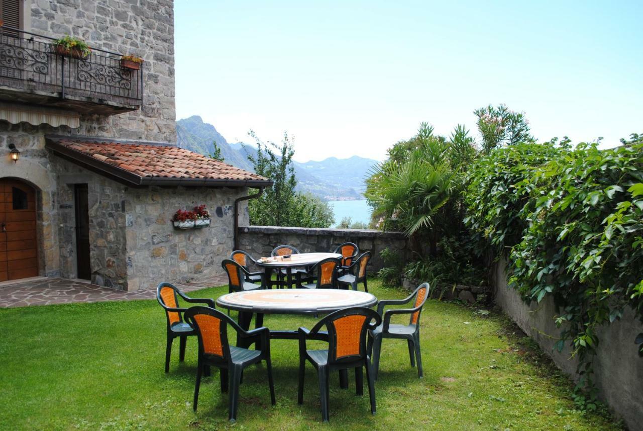 Castello Di Zorzino Iseo Lake Riva di Solto Exteriér fotografie