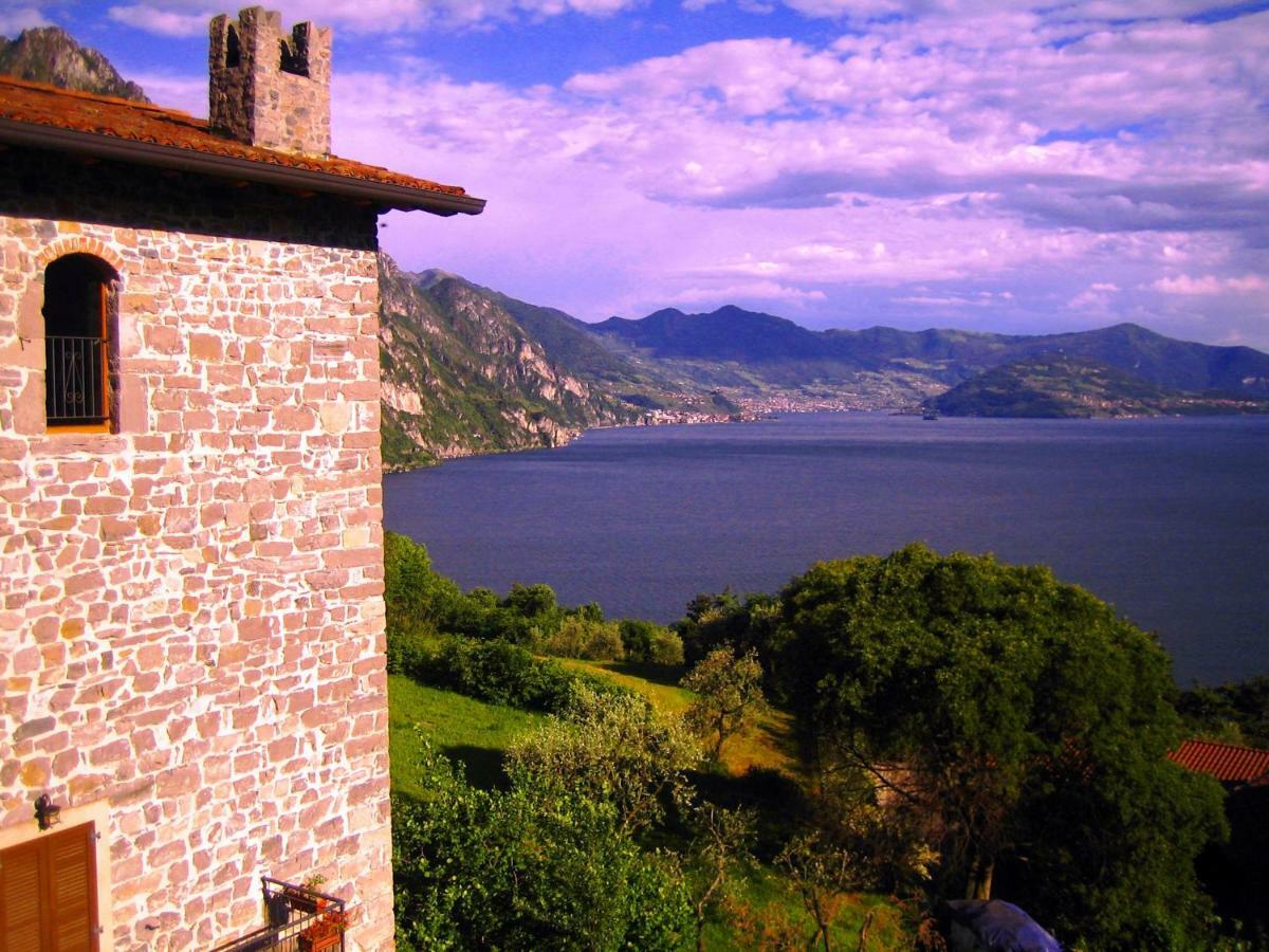 Castello Di Zorzino Iseo Lake Riva di Solto Exteriér fotografie