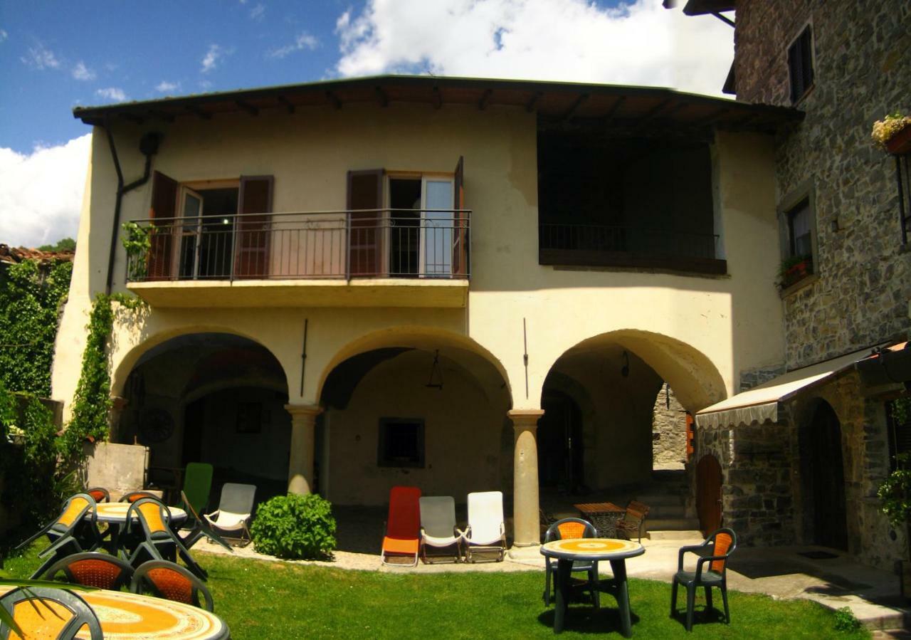 Castello Di Zorzino Iseo Lake Riva di Solto Exteriér fotografie